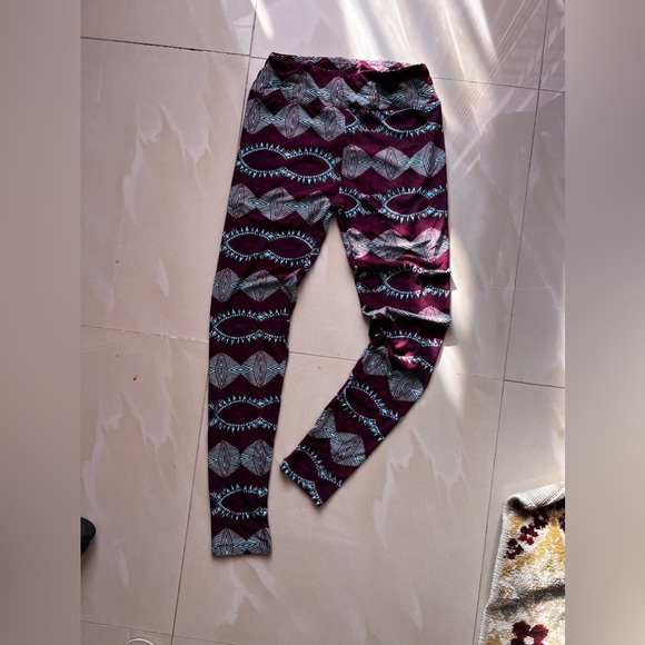 LulaRoe Stamp Leggings OS Red/blue Floral HTF Rare One size Spandex Polyester - Picture 13 of 15